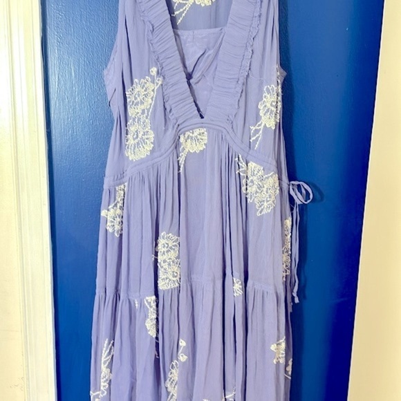 NWOT Women’s Free People RUN AWAY WITH ME EMBROIDERED Dusty Periwinkle Dress - Picture 6 of 11